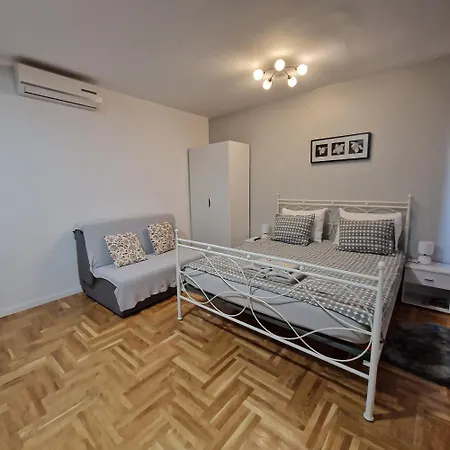 Apartment Mavero-Free Private Parking Zagabria Esterno foto