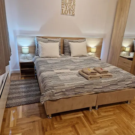 Apartment Mavero-Free Private Parking Zagabria Esterno foto
